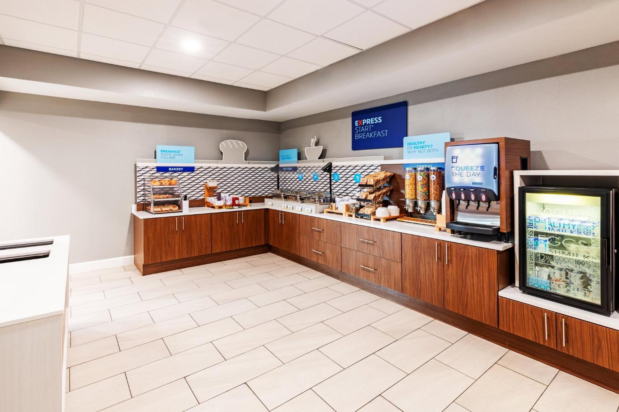 Holiday Inn Express & Suites Del Rio By Ihg Exteriör bild