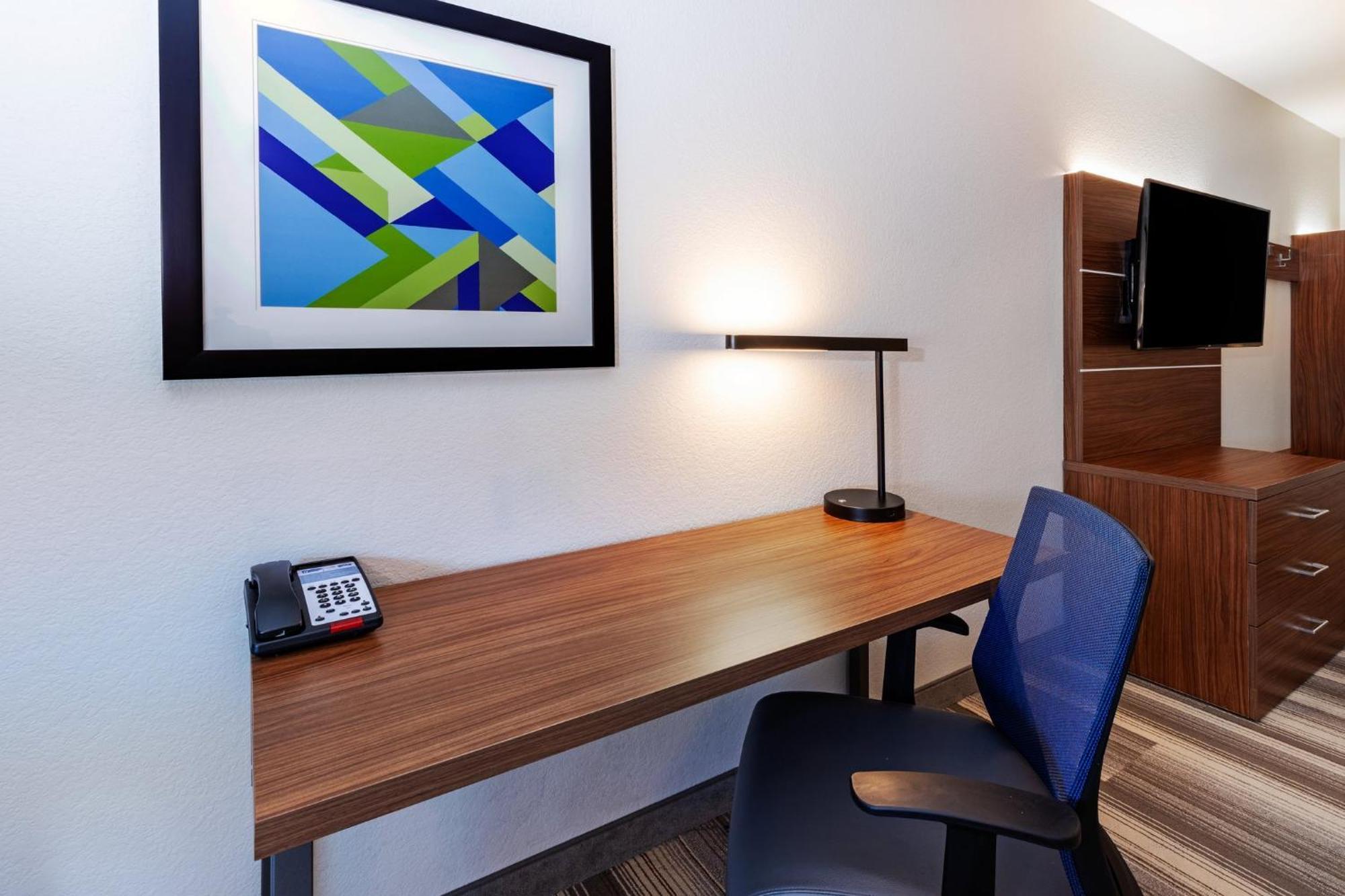 Holiday Inn Express & Suites Del Rio By Ihg Exteriör bild