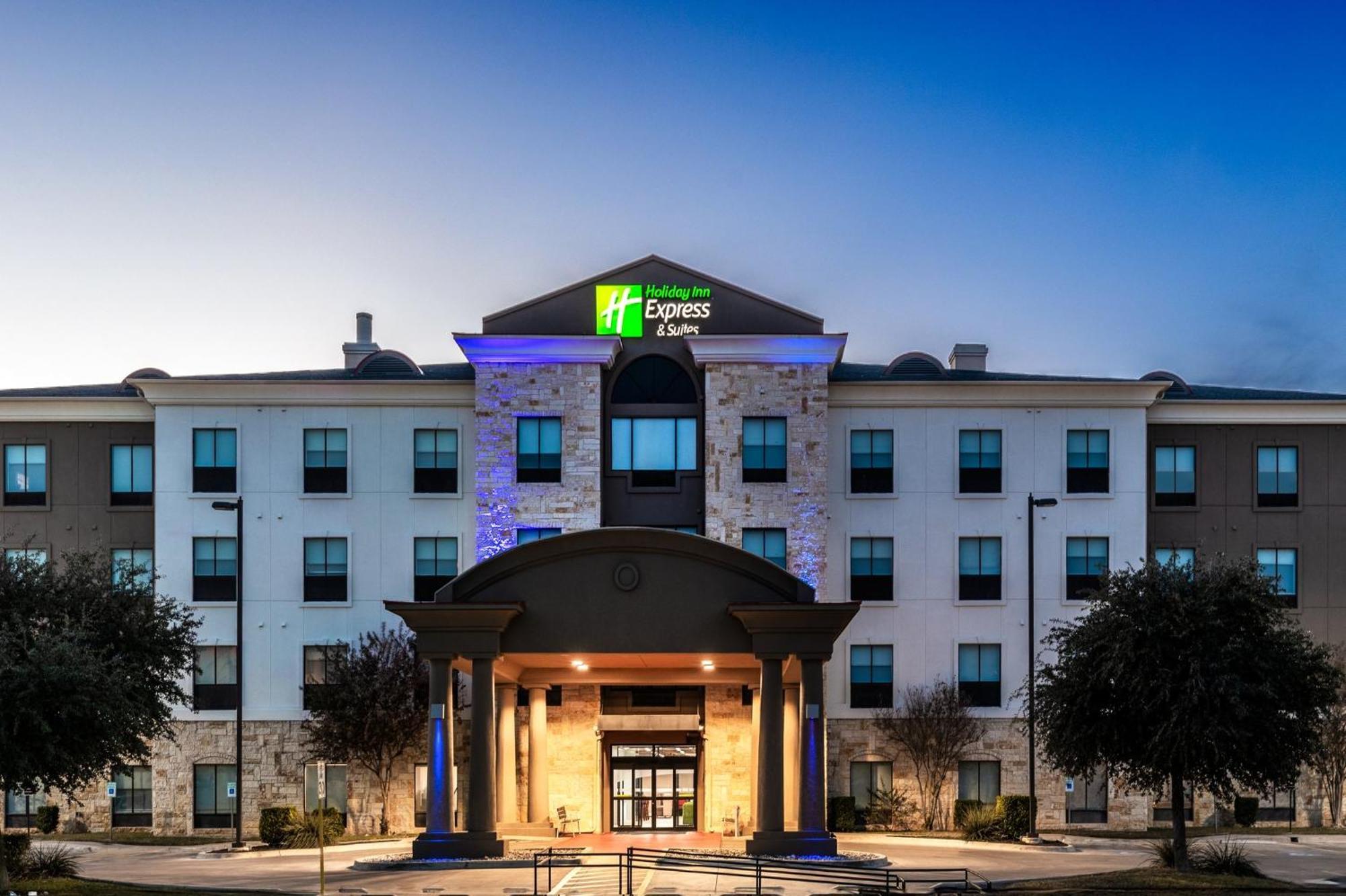 Holiday Inn Express & Suites Del Rio By Ihg Exteriör bild