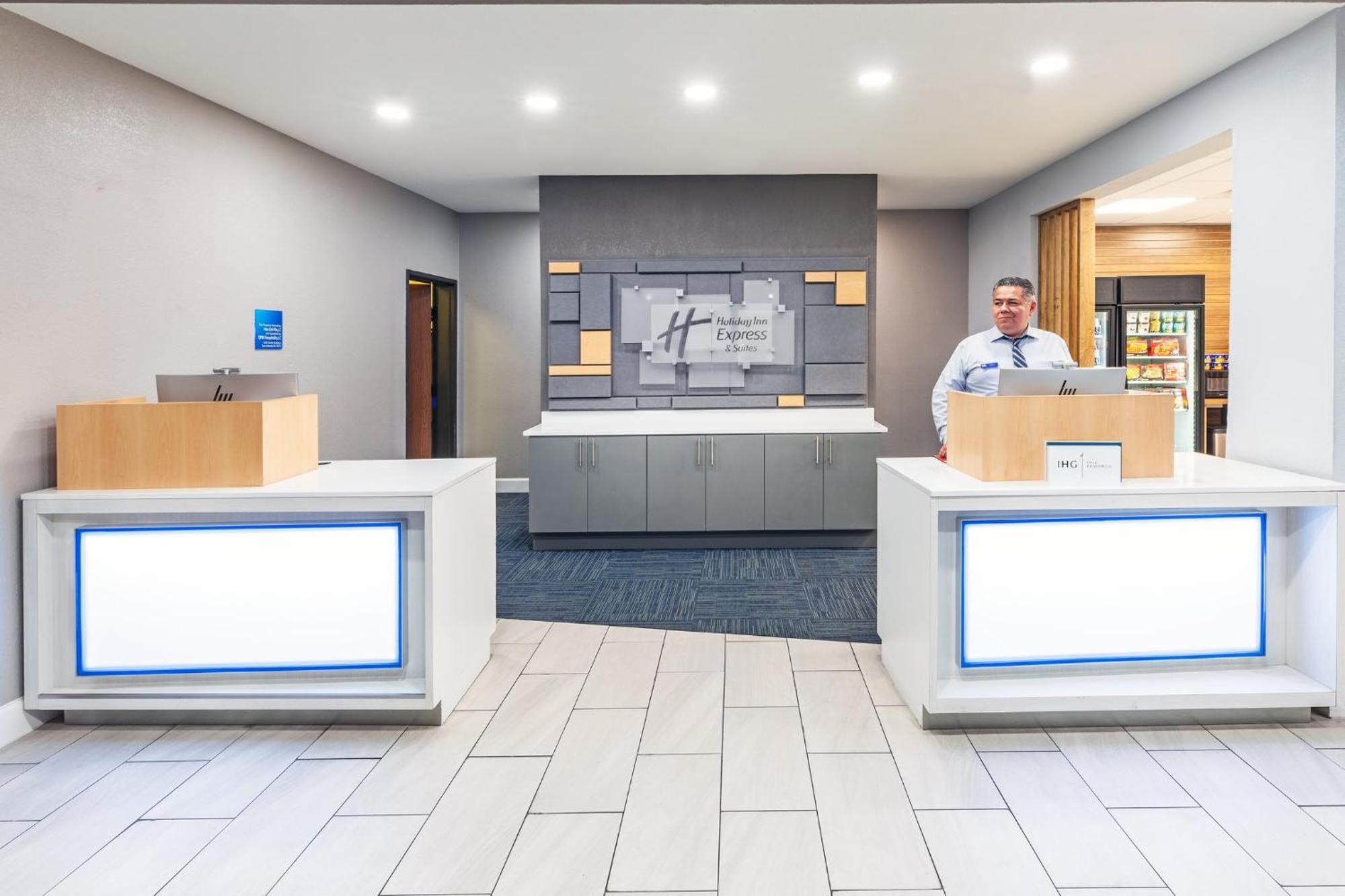 Holiday Inn Express & Suites Del Rio By Ihg Exteriör bild
