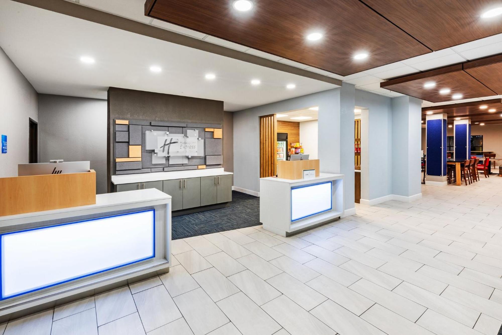 Holiday Inn Express & Suites Del Rio By Ihg Exteriör bild